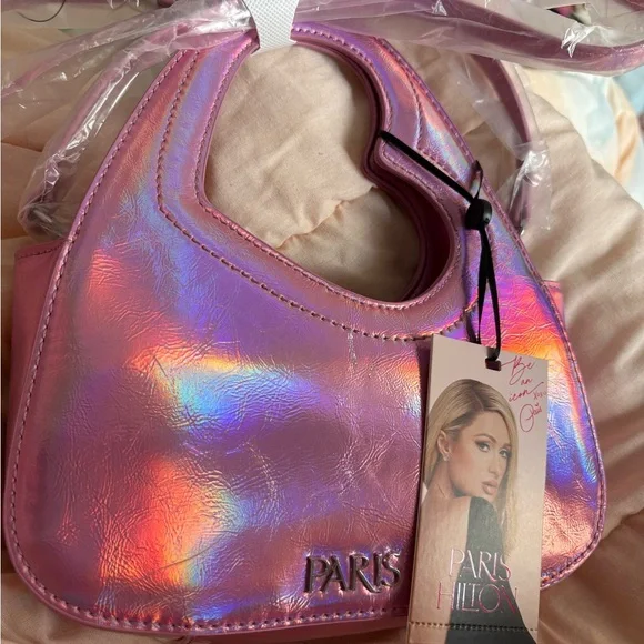 New with tagsParis Hilton Iridescent Pink Shoulder Bag - Picture 5 of 8